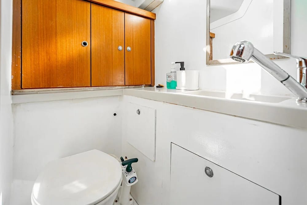 Prepare-se para a alegria: um dia inteiro de autêntica navegação à vela em Phuket.