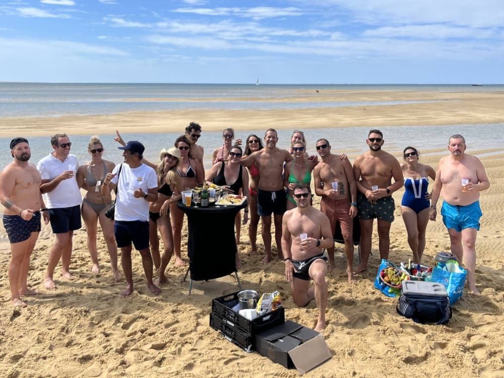 Votre journée à Arcachon : Louez un bateau à moteur pour une journée complète de découverte