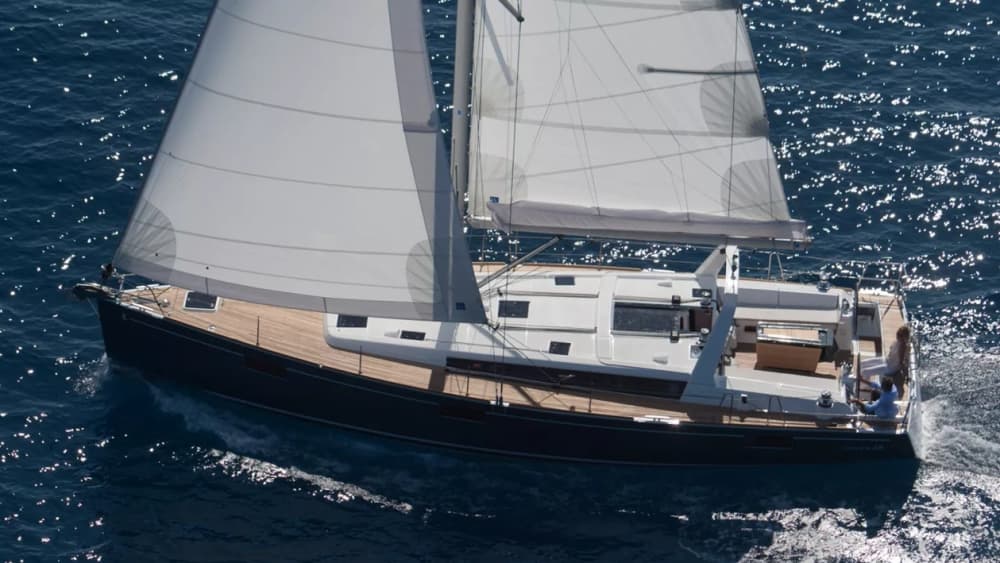 Full Day to Crystal and Blue Lagoon – 8 Hours of Sun, Swim & Stunning Views