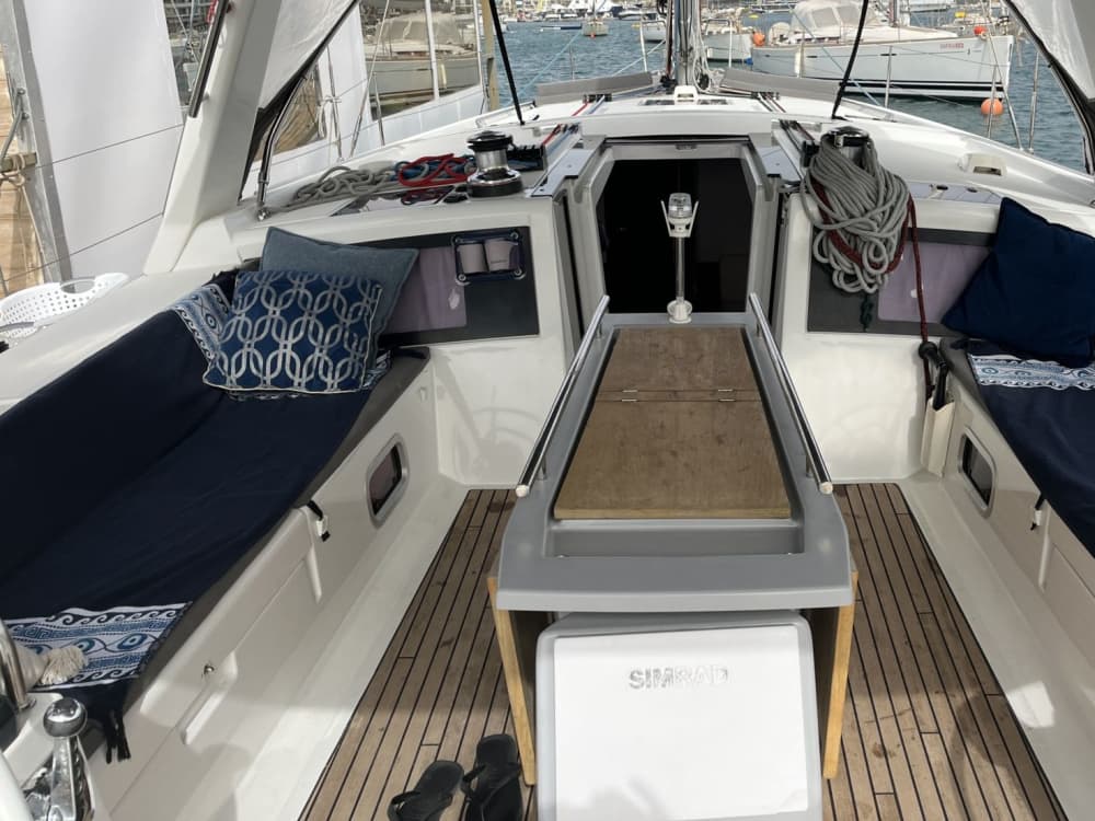 Full Day to Crystal and Blue Lagoon – 8 Hours of Sun, Swim & Stunning Views