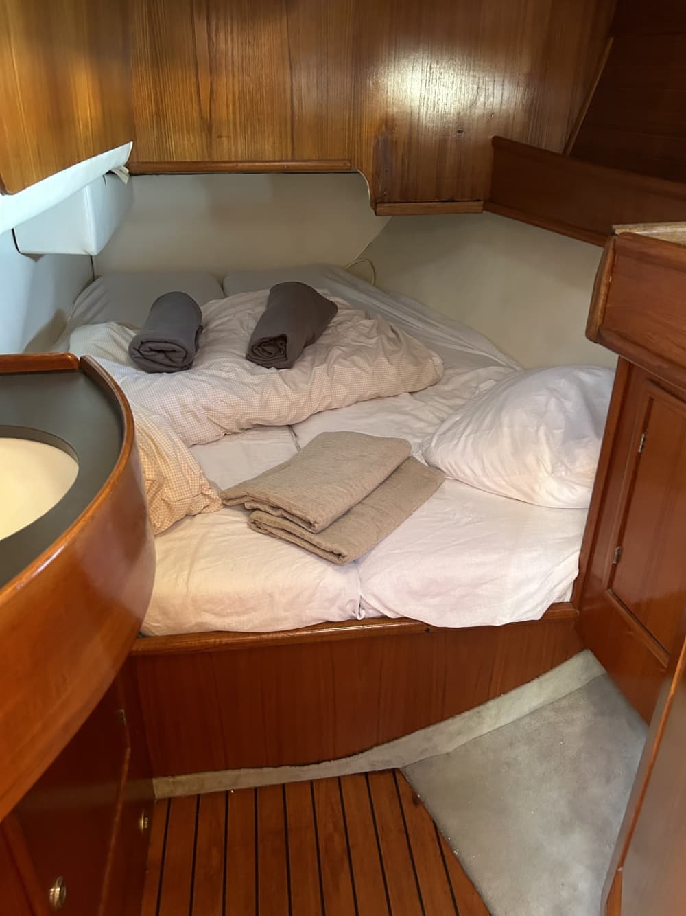 Votre escapade privée à Hyères : 8h de pure liberté et de bonne humeur