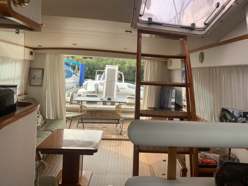 Location de yacht à moteur à la journée à Argelès-sur-Mer