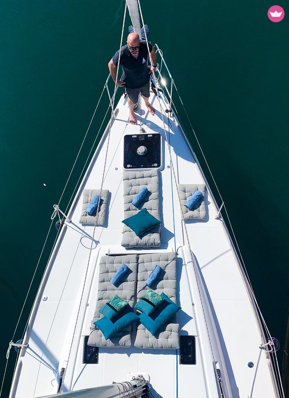 Day trip sailing between Nice and Monaco