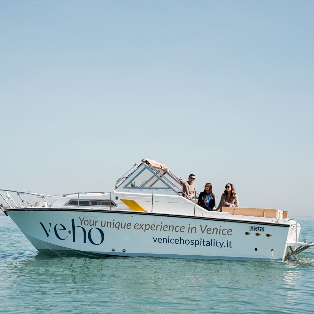 4 h à Venise : Louez un bateau à moteur et profitez-en