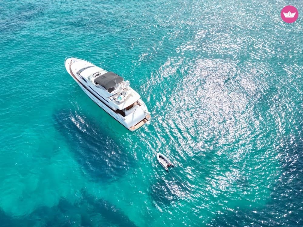 Luxury Yacht Day in Barcelona – 8h Private Experience