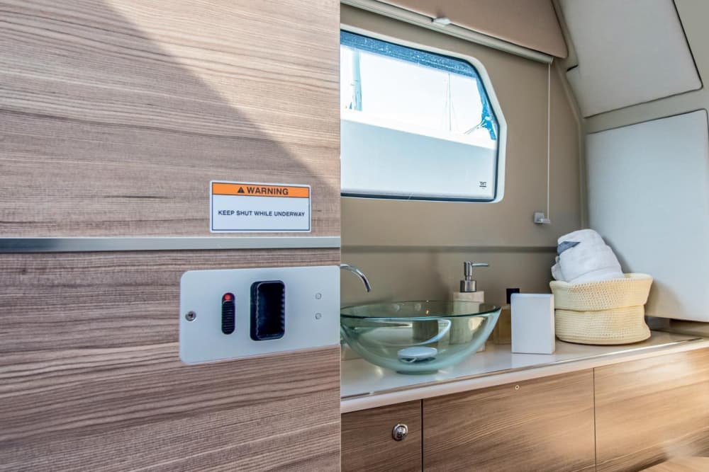 Déjate encantar por las piscinas naturales de Tavolara y Molara