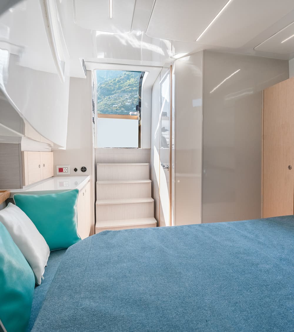 Passeggiata al tramonto: una magica crociera lungo la Costiera Amalfitana da Sorrento