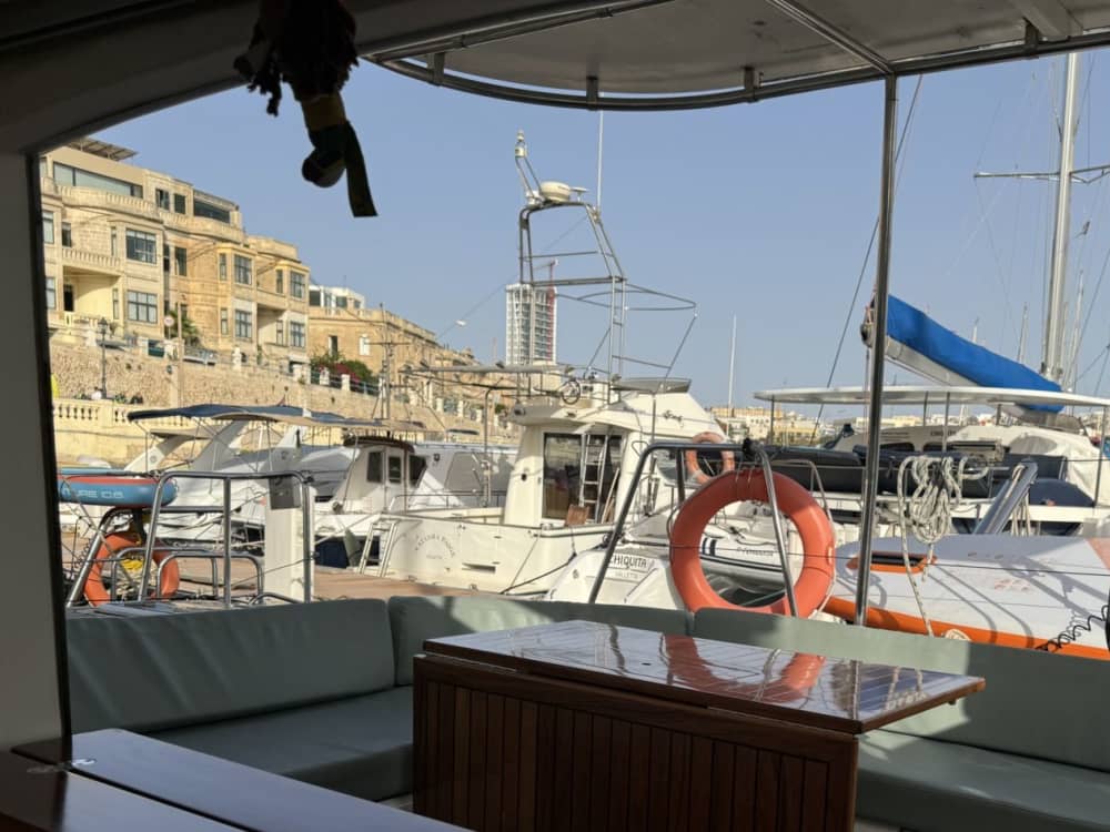 Ημερήσια εκδρομή με καταμαράν: Blue Lagoon, Comino και Gozo Adventure