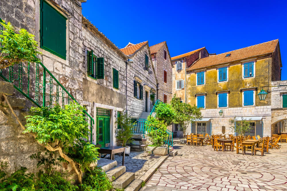 All inclusive Colnago 35 Tours: Bay by Bay , Heritage Hvar, Wine&Olive Hvar&Brac Island Tasting ή «Κάνε το δικό σου δρομολόγιο»