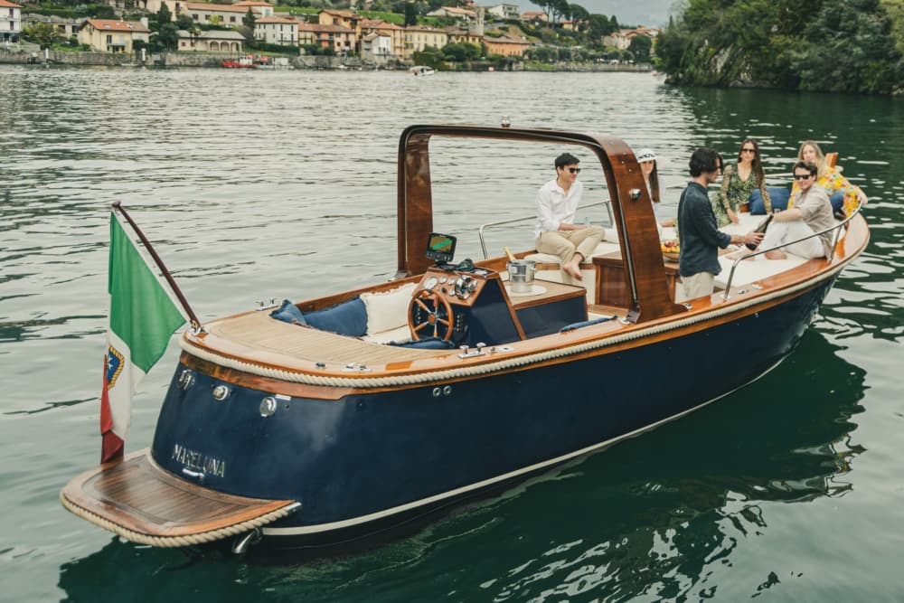 Prestige & Panoramas: 4 hours of Luxury and Legends on Lake Como