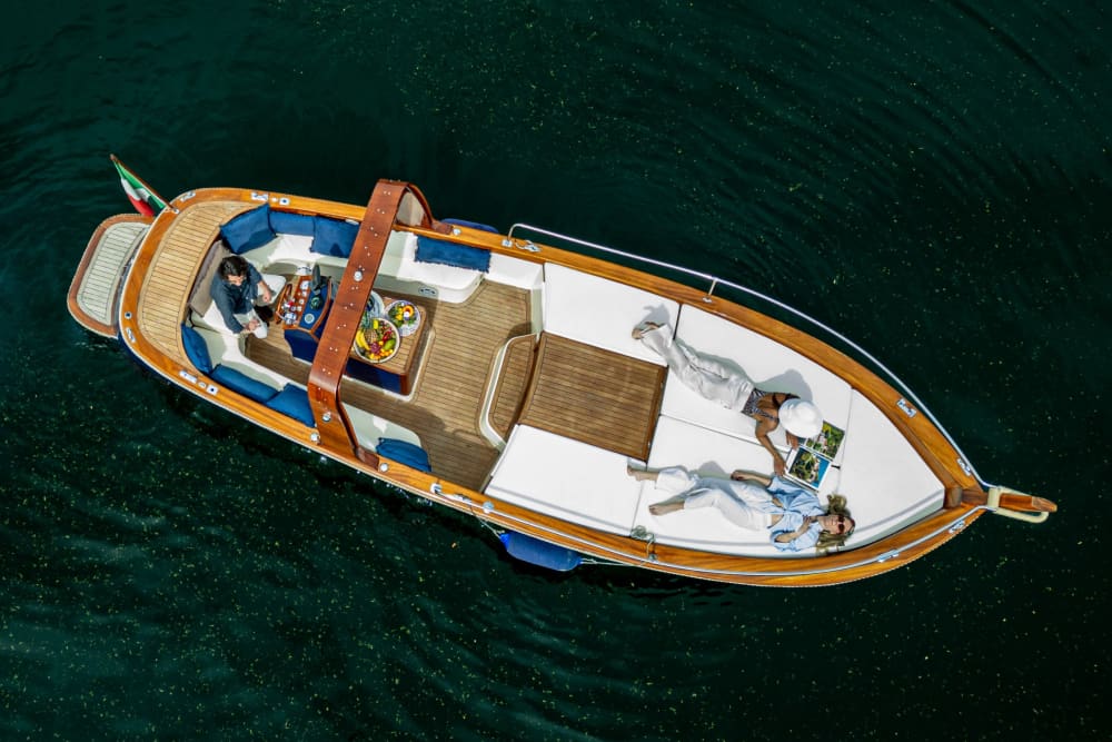 Lake Trilogy: 3 hours of Beauty and History on the Waters of Como