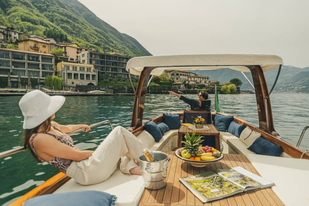 Lake Trilogy: 3 hours of Beauty and History on the Waters of Como