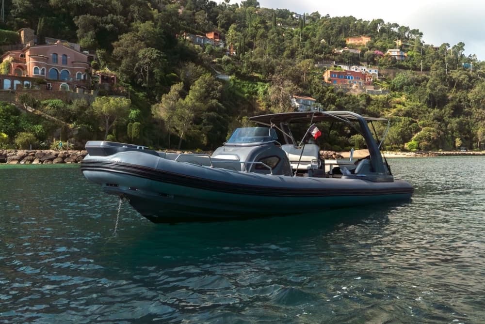 Discover Mandelieu-La Napoule: Half-day of pure joy on a motorboat