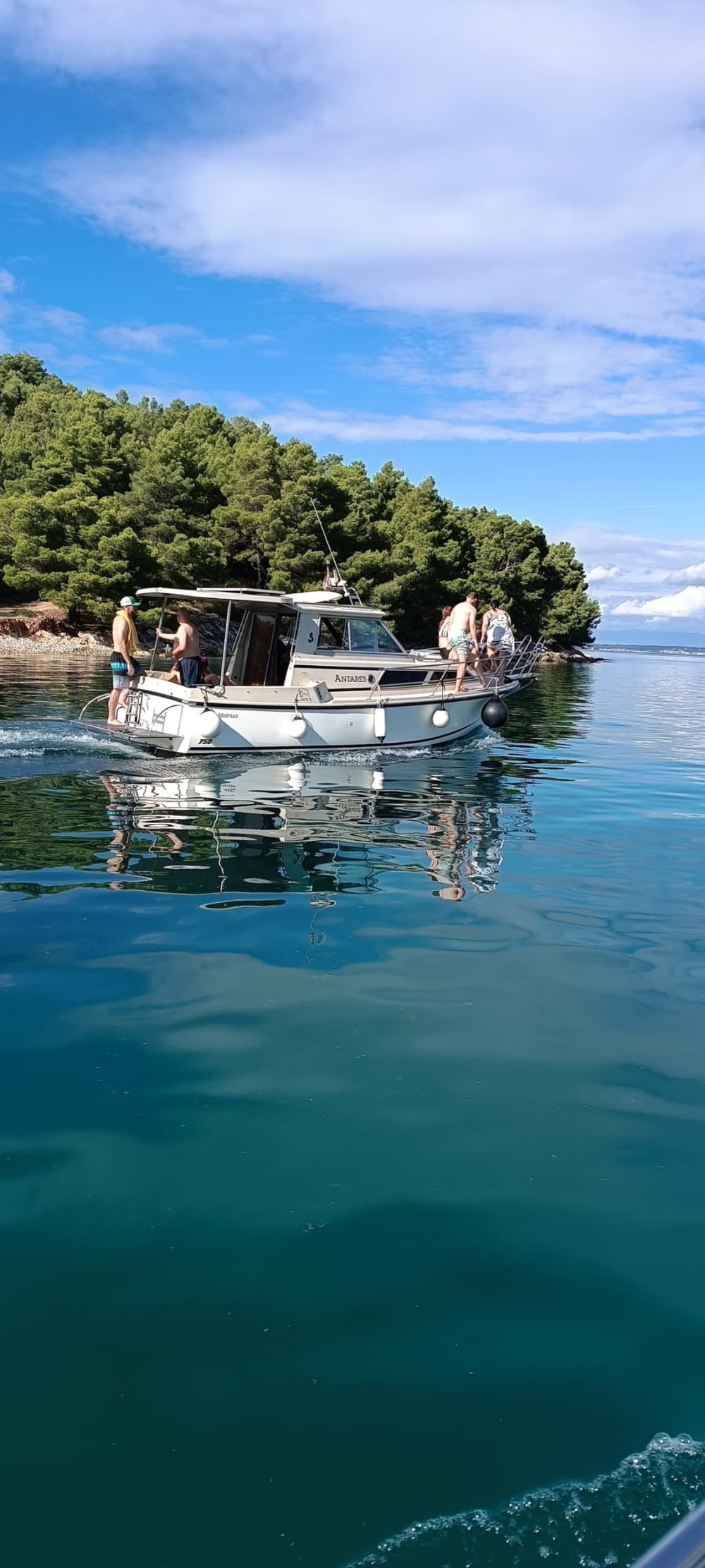 Découvrez l'archipel de Zadar lors d'une excursion privée à Antares