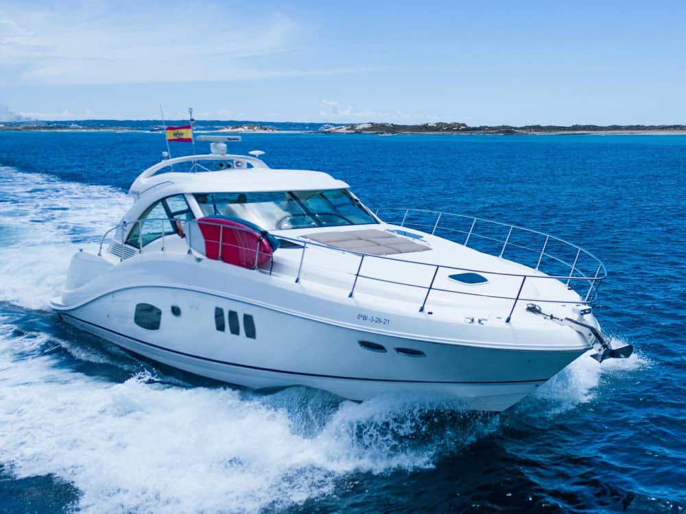 8h Luxury Formentera Escape ombord på en Sea Ray Sundancer 55