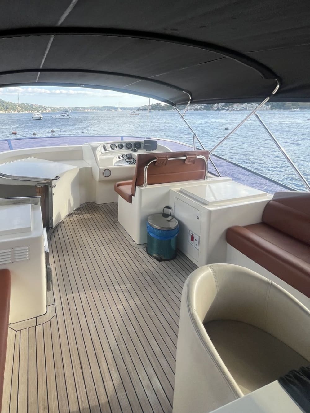 Sunset Serenity – A Private Dinner Cruise on the Bosphorus