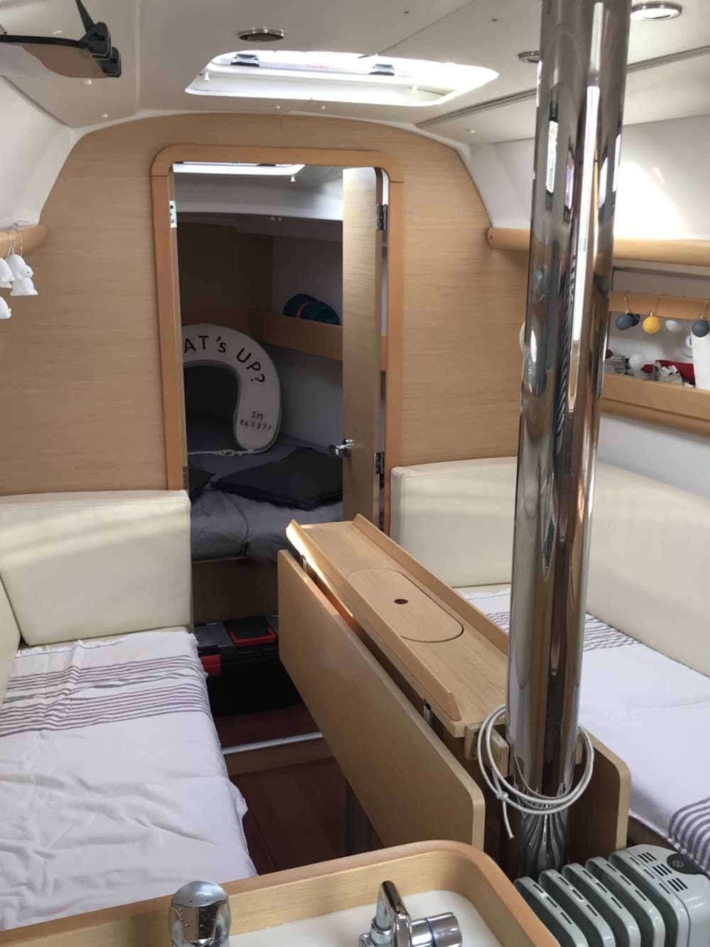 Una giornata magica a Baden a bordo di una barca a vela.