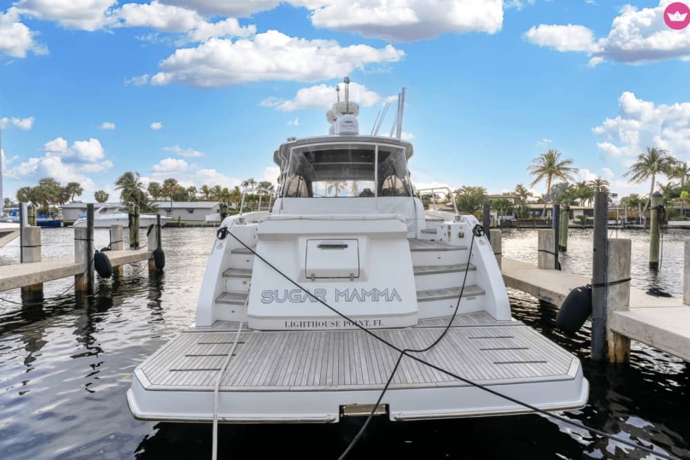 Votre Évasion Privée au départ du Port Camille Rayon