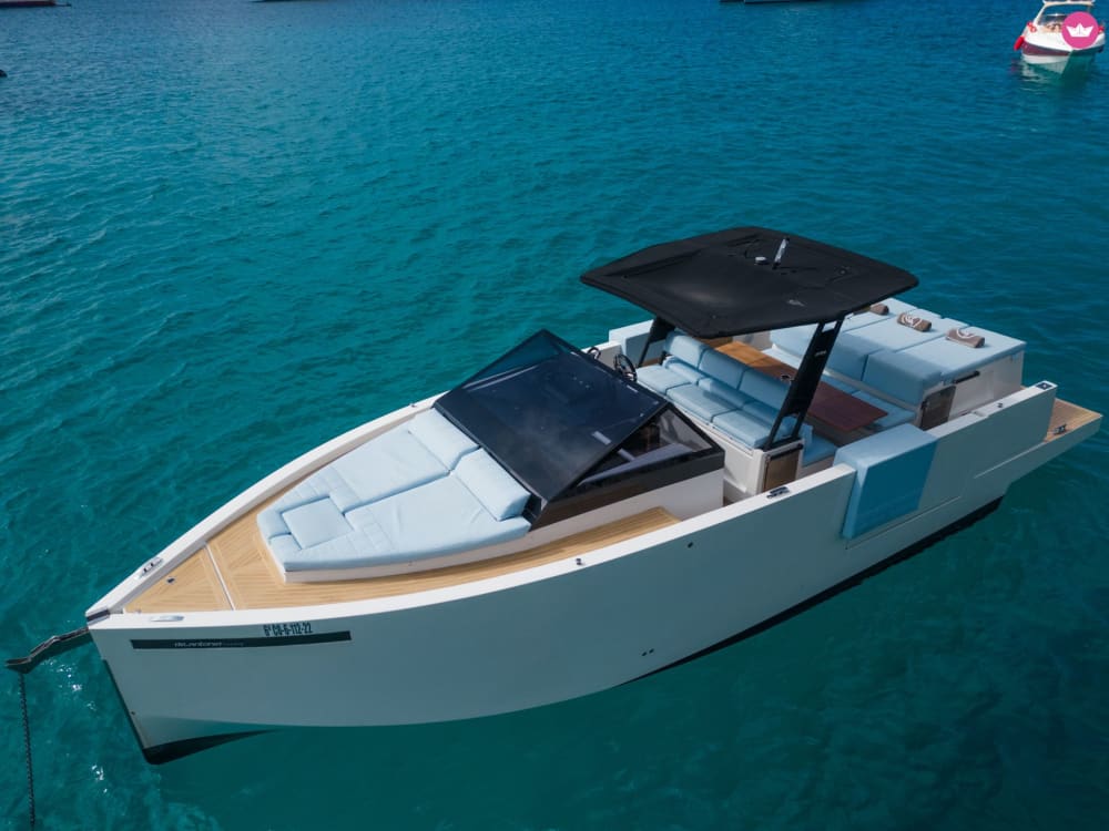 ¡Descubre Illetas en barco privado! ¡Una experiencia inolvidable de día completo!