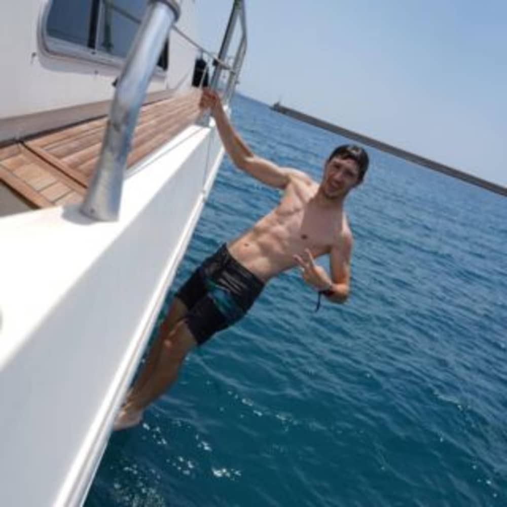 Discover Faros Kitrion: Hidden Beauty Near Kalamata