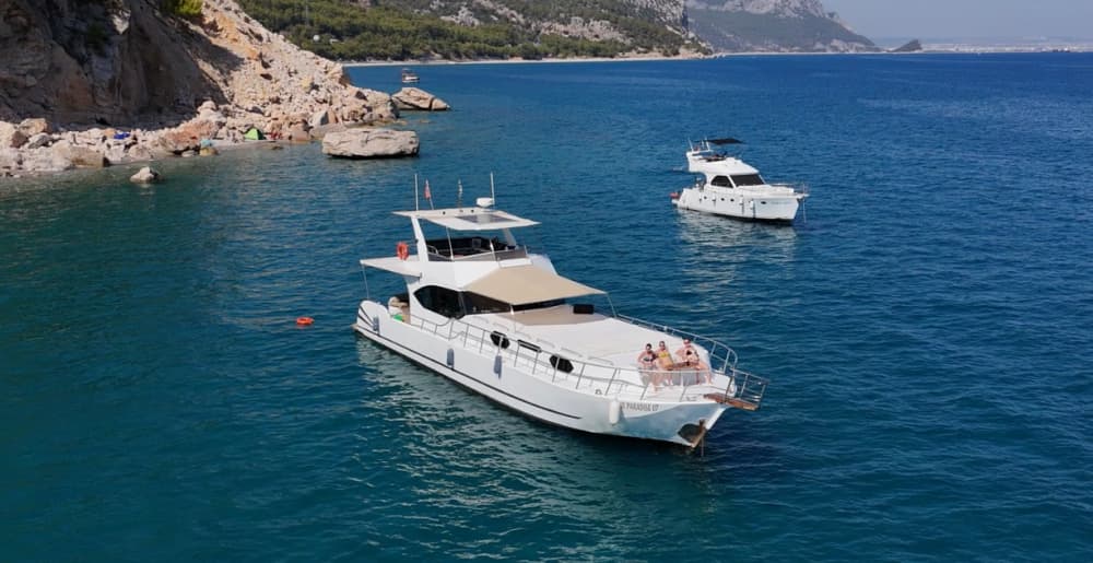 26 personenTURQUOISE BLUE: 5 uur durende privéboottocht