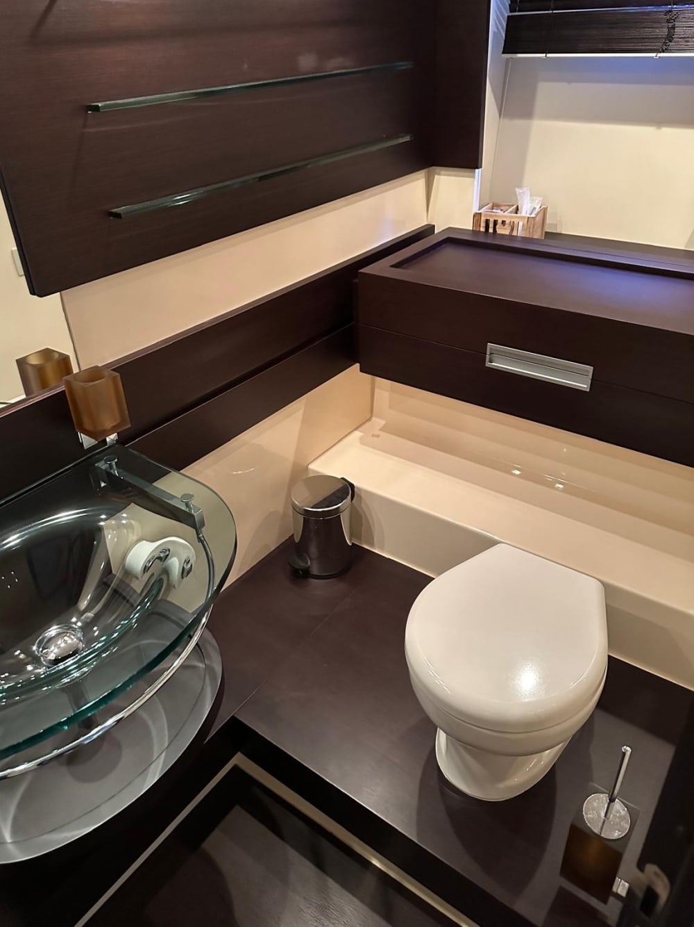 Ein Tag, um Neapel zu entdecken: Das wahre Dolce Vita auf einer Motoryacht