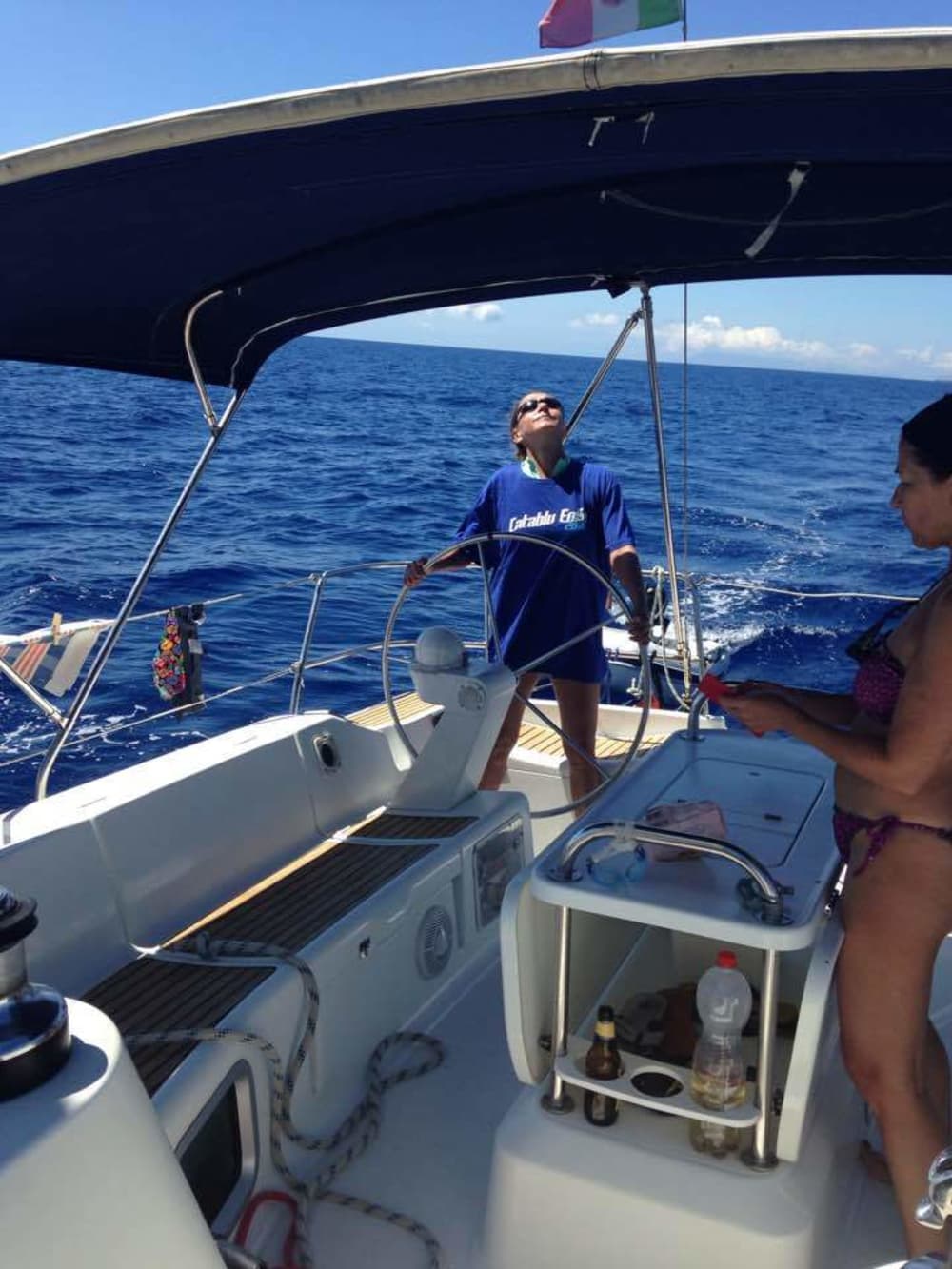 Breng 9 uur door met zeilen rond Furnari op een zeilboot.