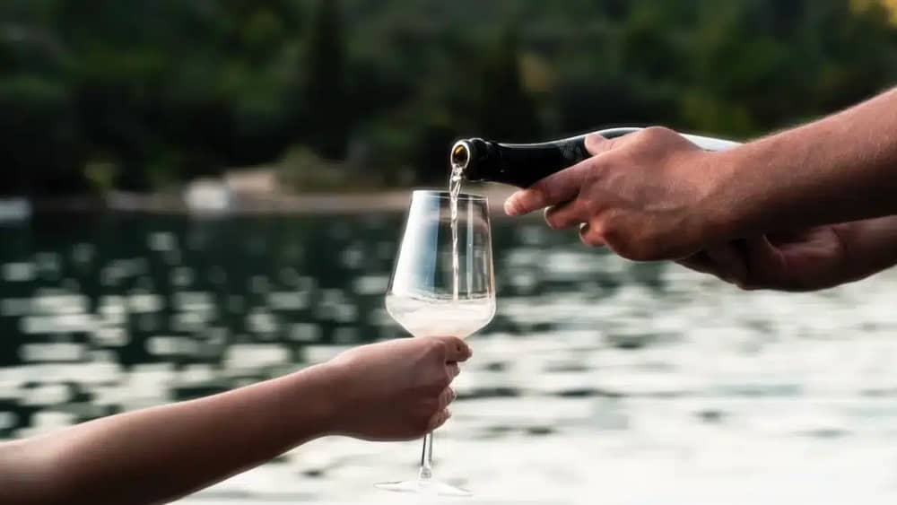 Hvar & Pakleni Escape – 9-Hour Island Adventure