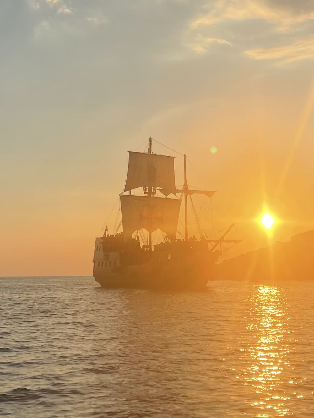 Crociera al tramonto e panoramica a Dubrovnik: un'ora di fuga nella natura