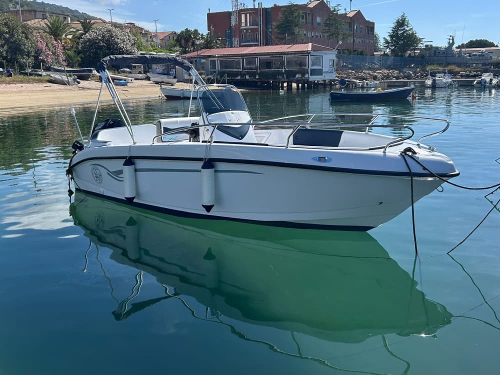 Una giornata alla scoperta di Pizzo: puro relax sul blu italiano