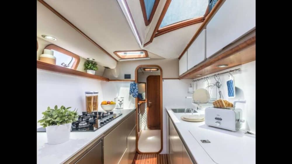 Catamaran cruise: discover Ortigia and Plemmirio.