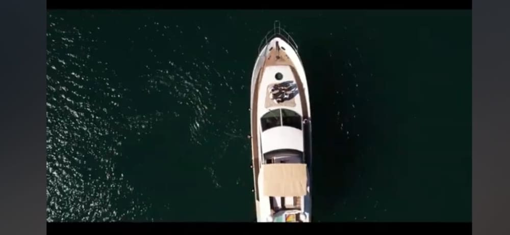 Un viaggio su misura a Palermo: una giornata magica a bordo di uno yacht a motore.
