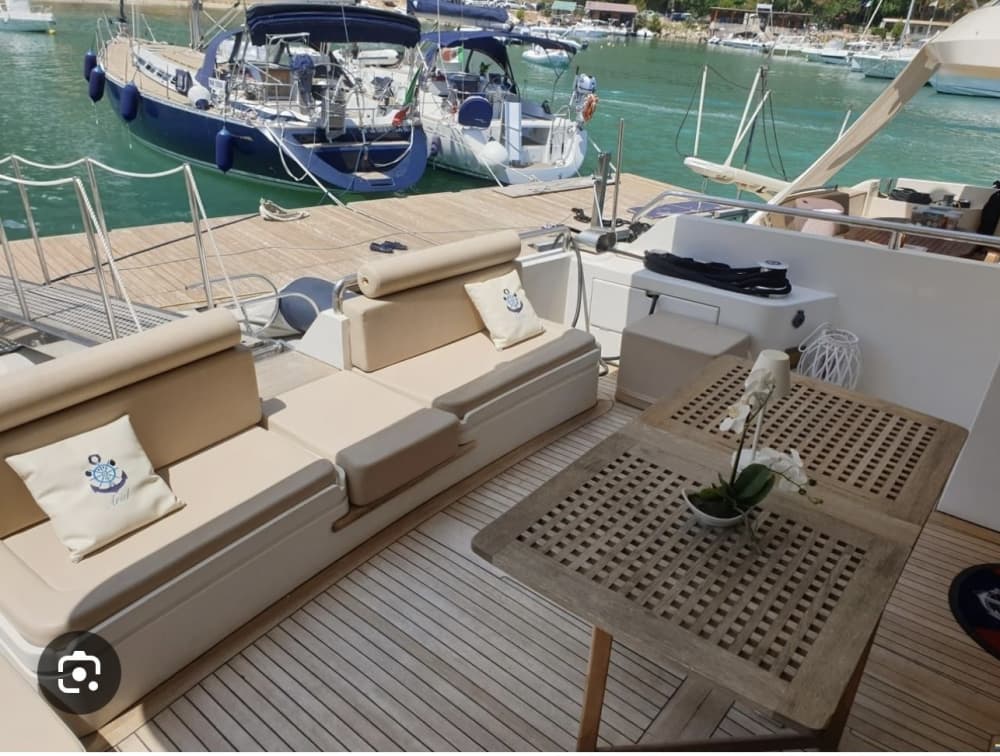 En skräddarsydd Palermo-resa: En heldag fylld av magi på en motoryacht