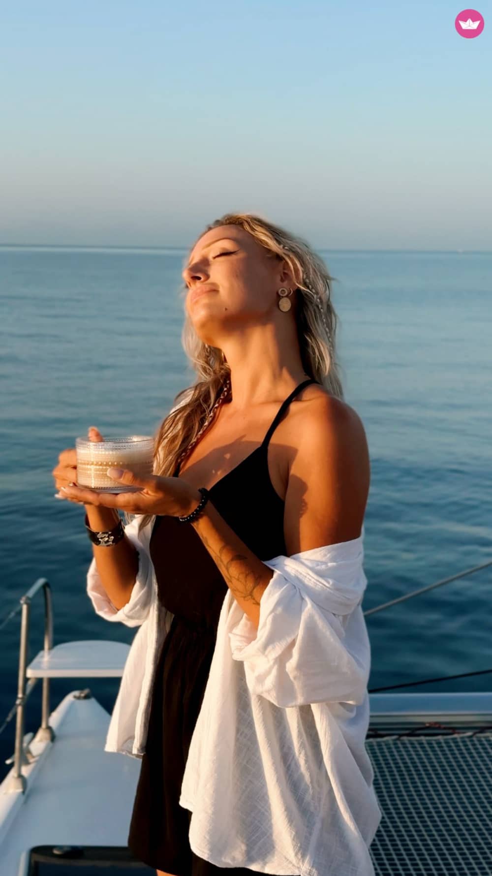 ¡4 horas en un yate es la media dorada!
En nuestra experiencia, este tiempo es suficiente para vivir al máximo las emociones sin cansarse. 🛥️