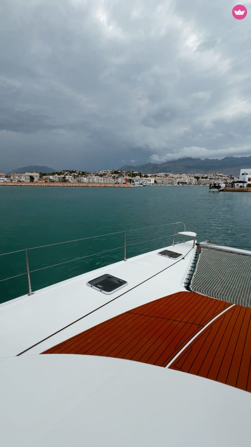 ¡4 horas en un yate es la media dorada!
En nuestra experiencia, este tiempo es suficiente para vivir al máximo las emociones sin cansarse. 🛥️