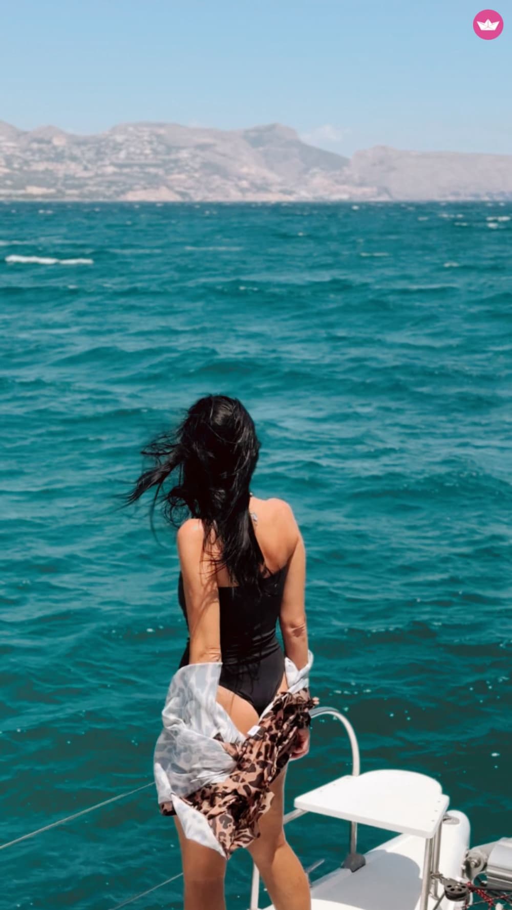 ¡4 horas en un yate es la media dorada!
En nuestra experiencia, este tiempo es suficiente para vivir al máximo las emociones sin cansarse. 🛥️