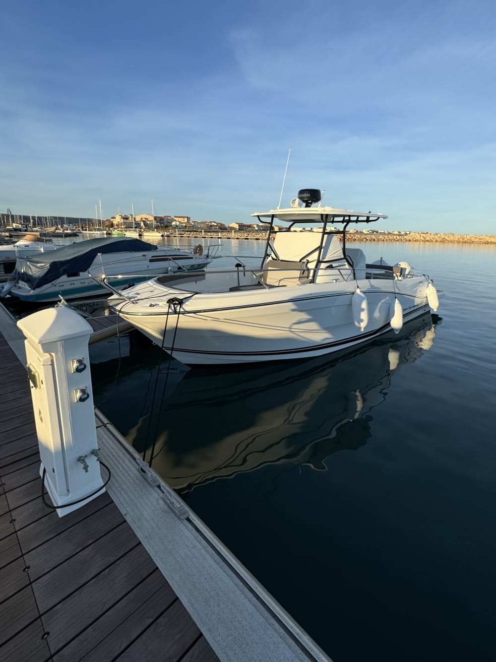 Halbtagesausflug in Frontignan mit dem Motorboot