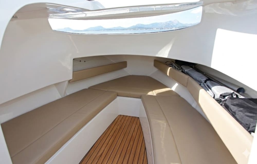 Entdecken Sie Port de Pollença auf einem Ganztagesausflug mit dem Motorboot