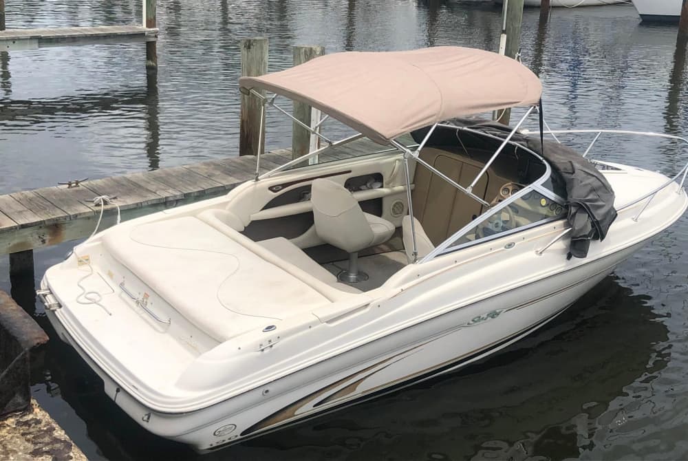 I sogni italiani iniziano in mare: un viaggio di 9 ore nel cuore di Como