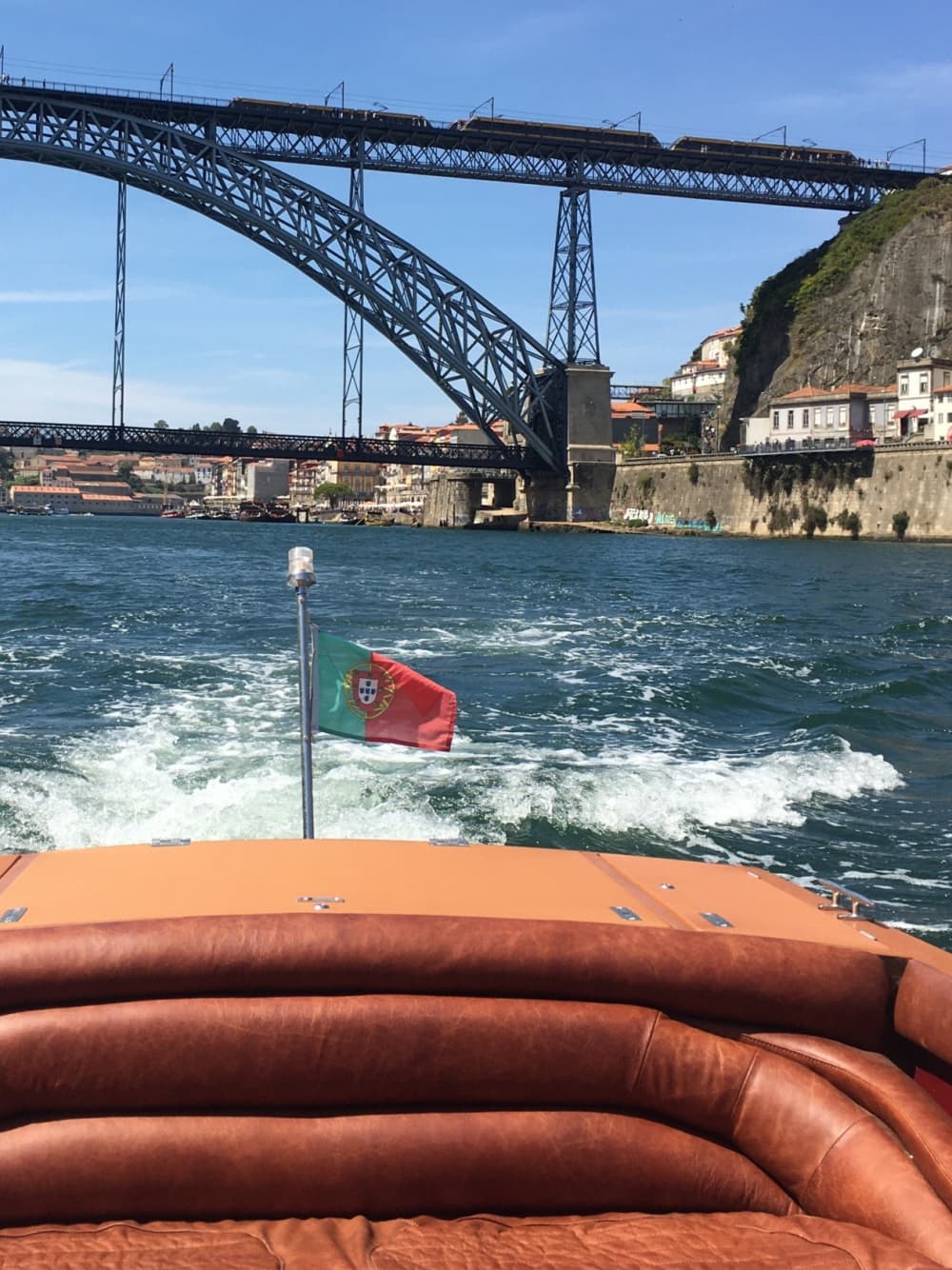 Cruzeiro em Porto Royale (3h 15min)