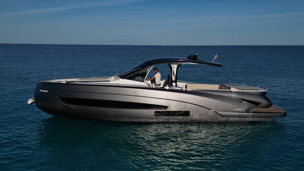 Relaxing day in Formentera: swimming and comfort on board the Sea Bob included.