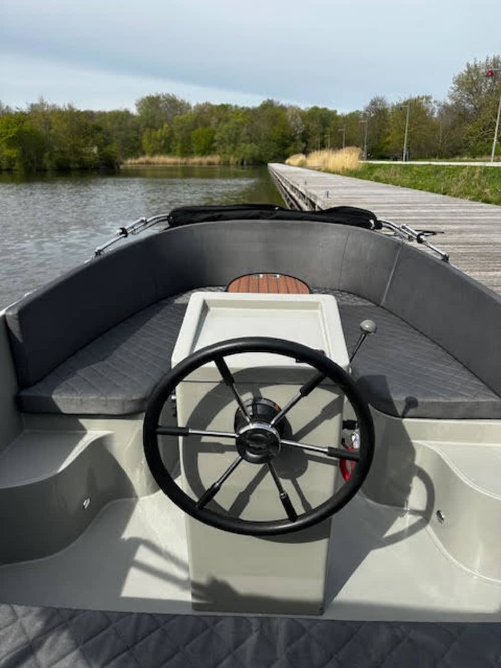 The best of Almere is on the water: Your private full day on a motorboat