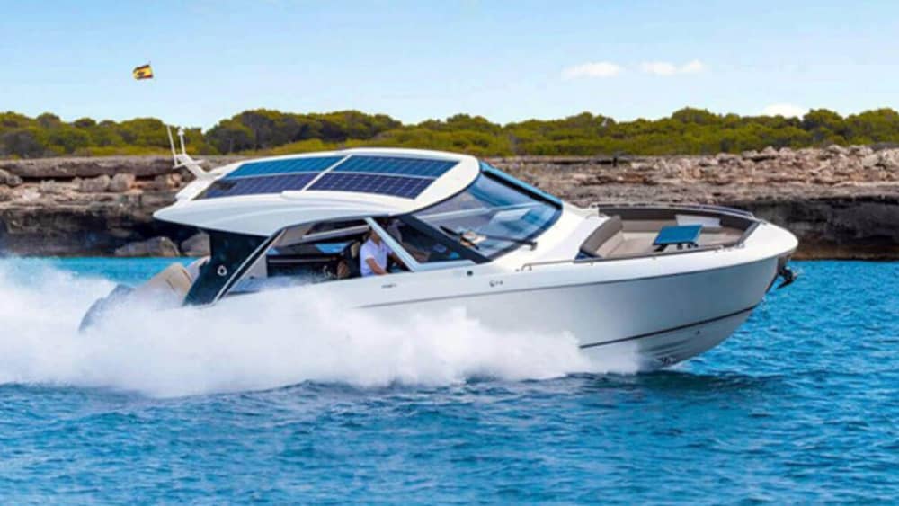 Excursion d'une journée en yacht Cannes — Saint-Tropez