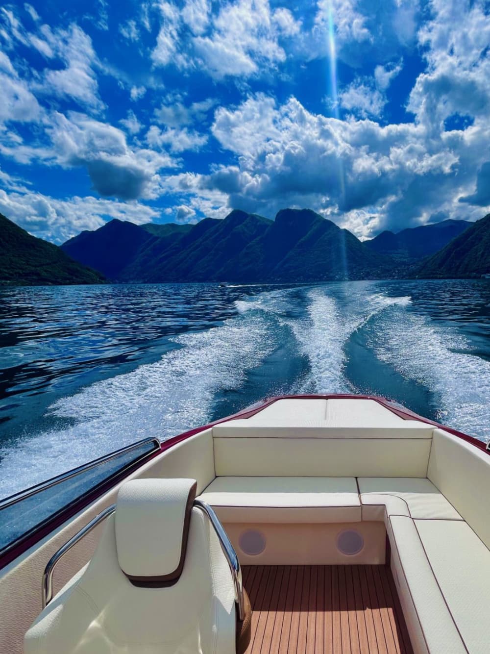 Magic Dinner tour from Argegno