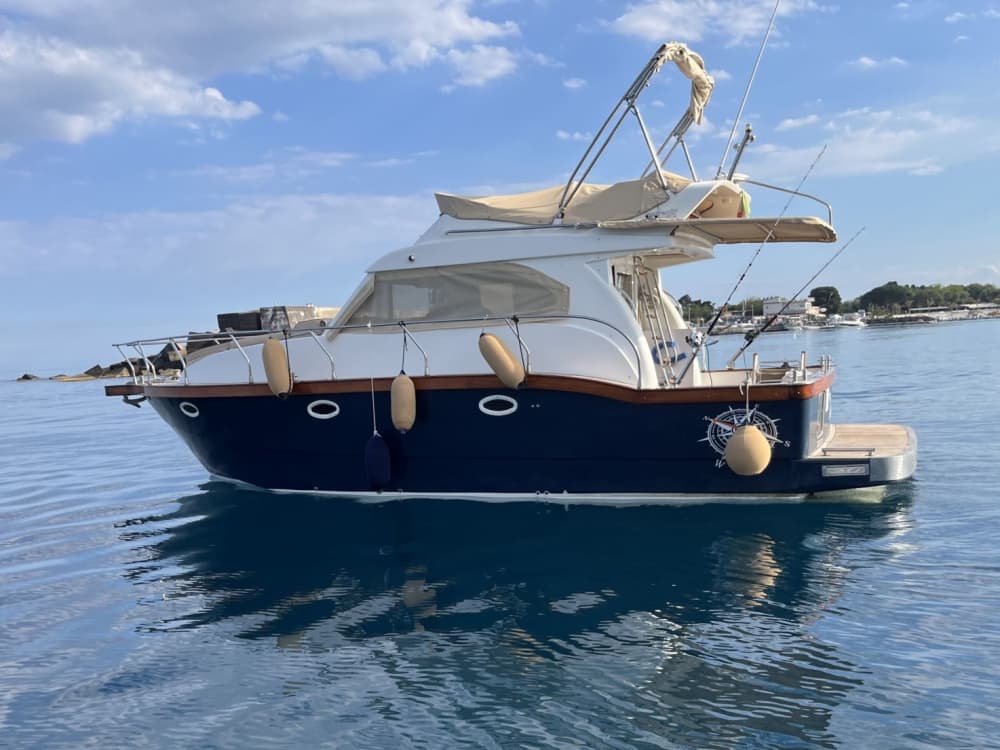 Von Isola Bella nach Sant'Alessio: ein ganztägiges Bootserlebnis