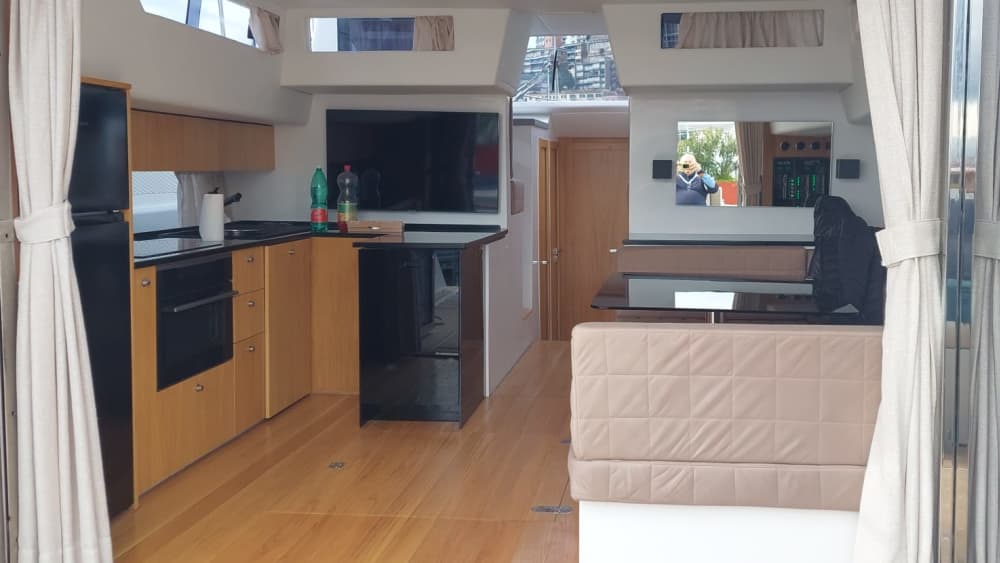 Romantic Dinner on a Boat in Gargano – Moonlit Faraglioni Rocks