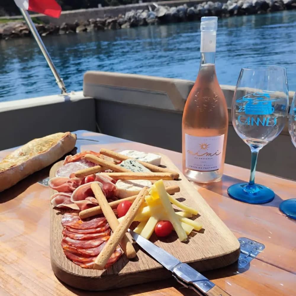 ☀️🛥️⚓Crucero de un día a las islas Lérins: una aventura relajante e inolvidable para hasta 6 pasajeros⚓🛥️