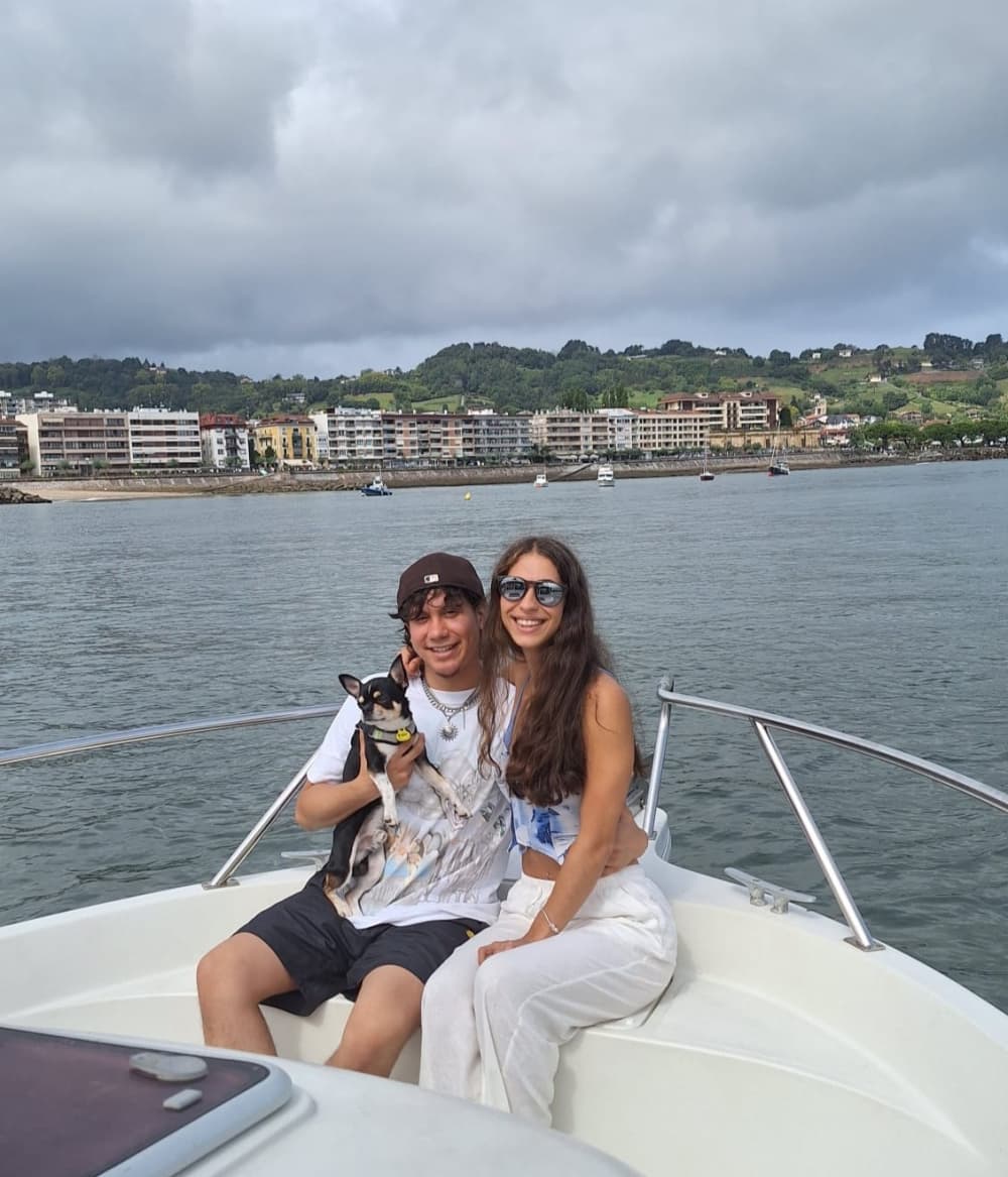 Détendez-vous lors d'une excursion en bateau de 3h30 à Hondarribia