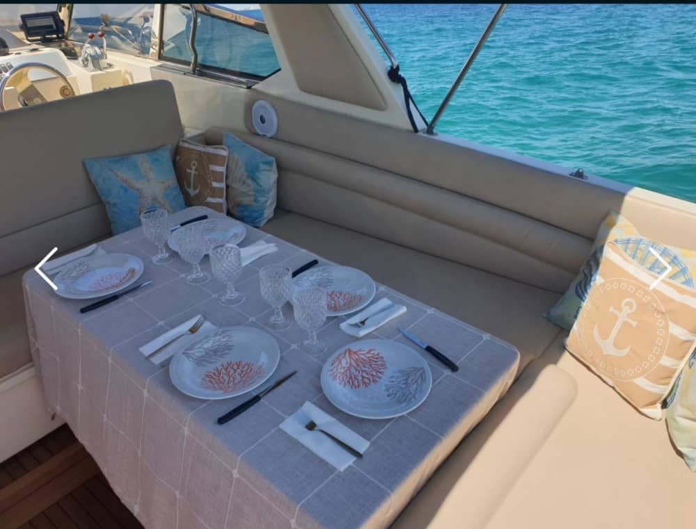 Half-day boat trip in Gallipoli on a motorboat