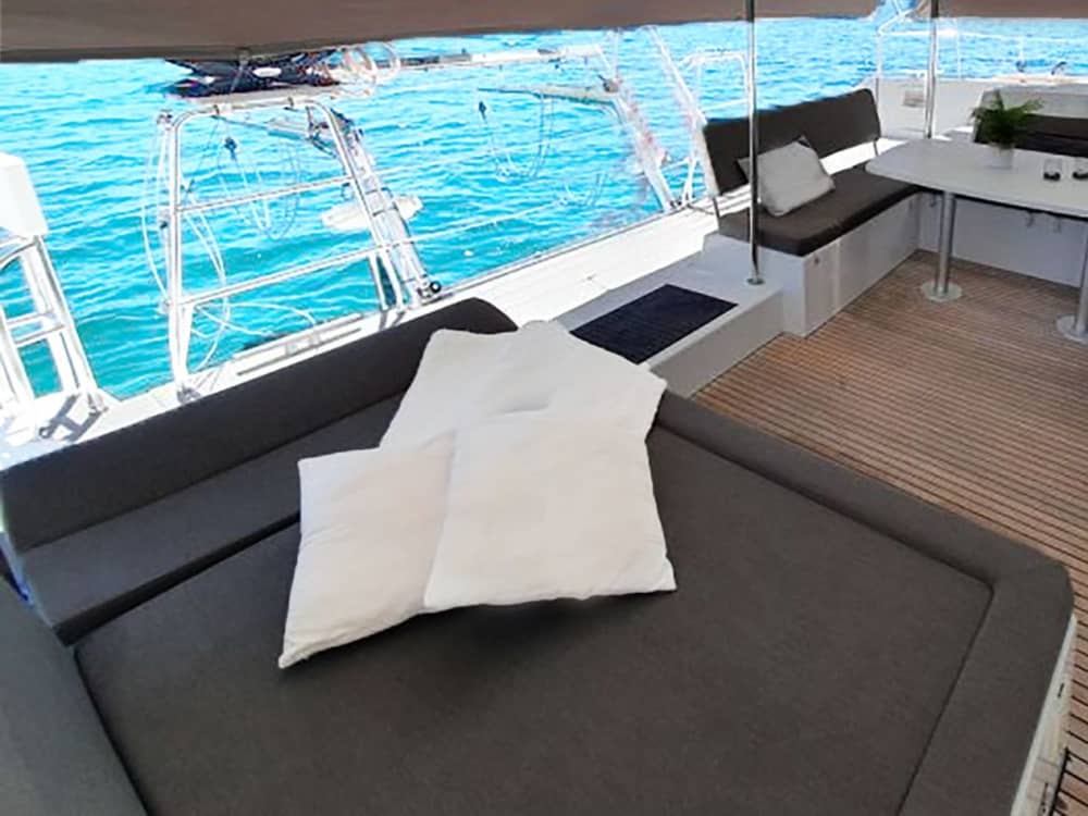 Halbtägige Costa Blanca-Kreuzfahrt: Personalisiertes Segelabenteuer von Torrevieja nach Tabarca und La Manga